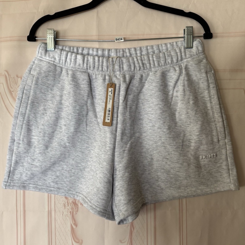 Skims Cotton Fleece Classic Short Light Heather Grey Size M NWT Skims Puff Logo